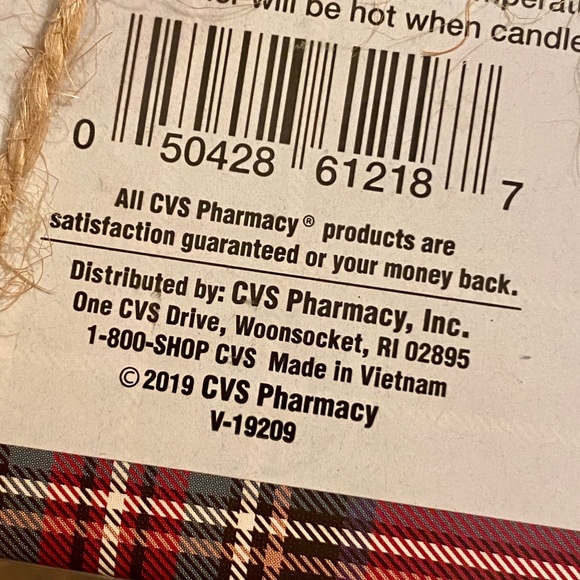 Cinnamon Apple Scented Filled Candle in Gift Box - Picture 10 of 10